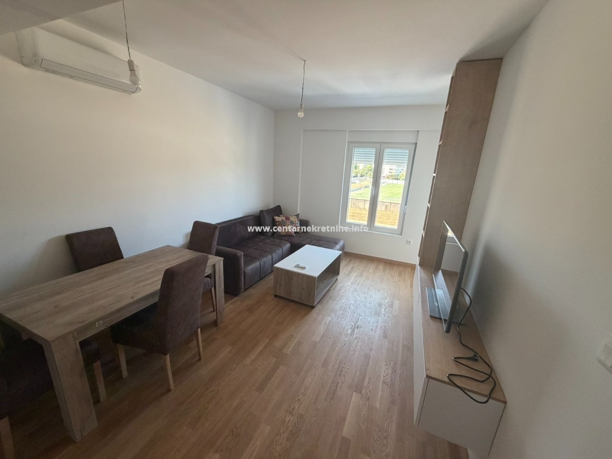 Izdavanje, jednosoban stan 37m2, Zabjelo, Podgorica